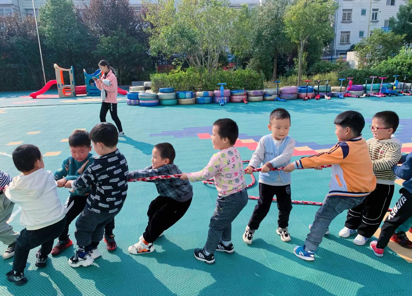 拔河比赛.jpg