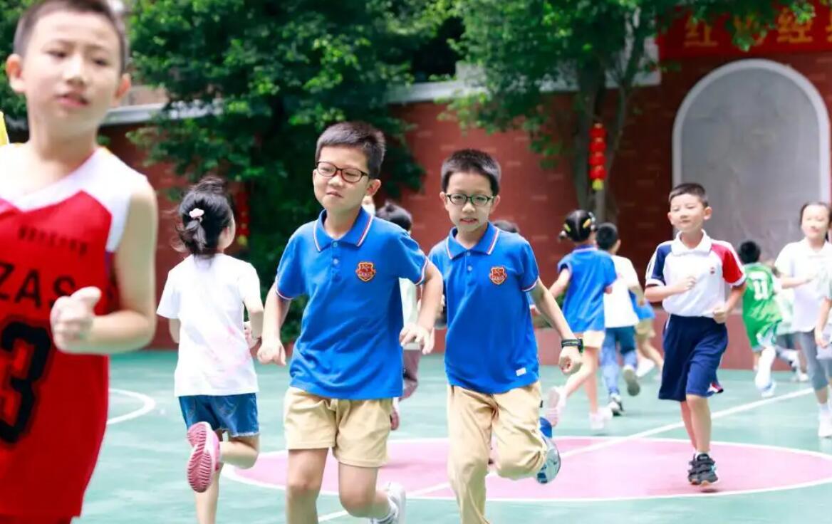 小学生.jpg