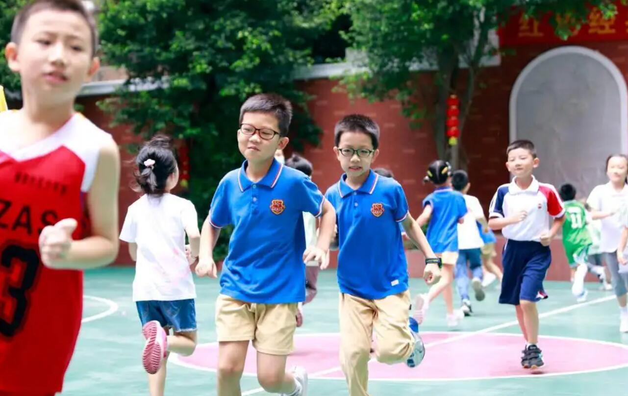 小学生.jpg